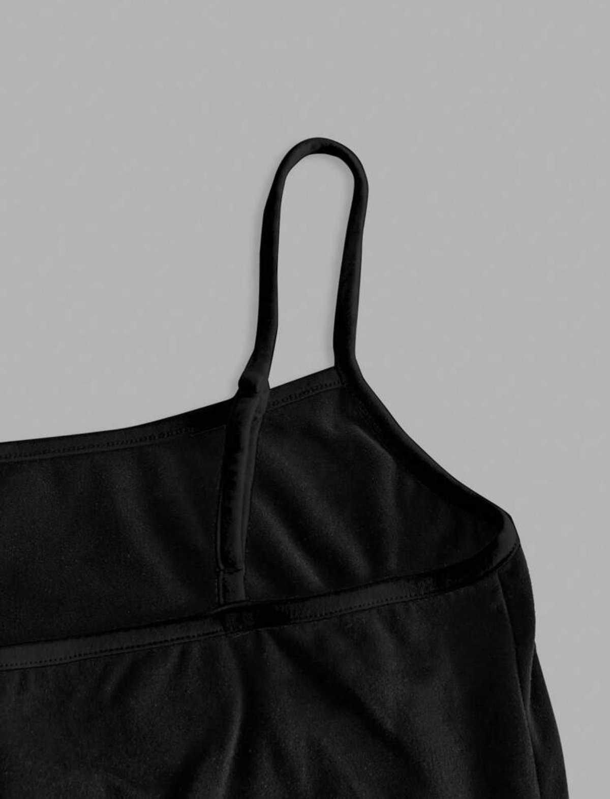 Top negro con diseño Y2k con manga/sin manga - 3