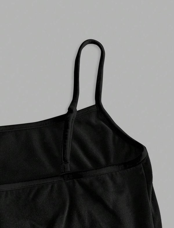 Top negro con diseño Y2k con manga/sin manga