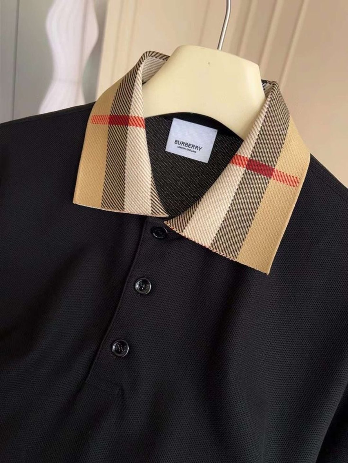 Burberry - 4