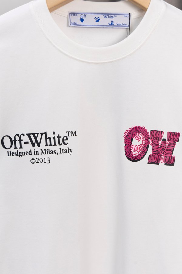 OFF WHITE