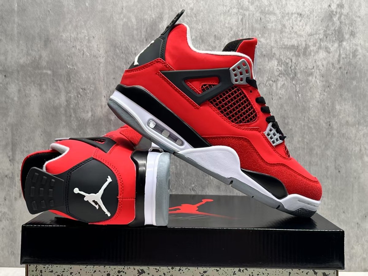 Jordan 4 Toro Bravo - 2