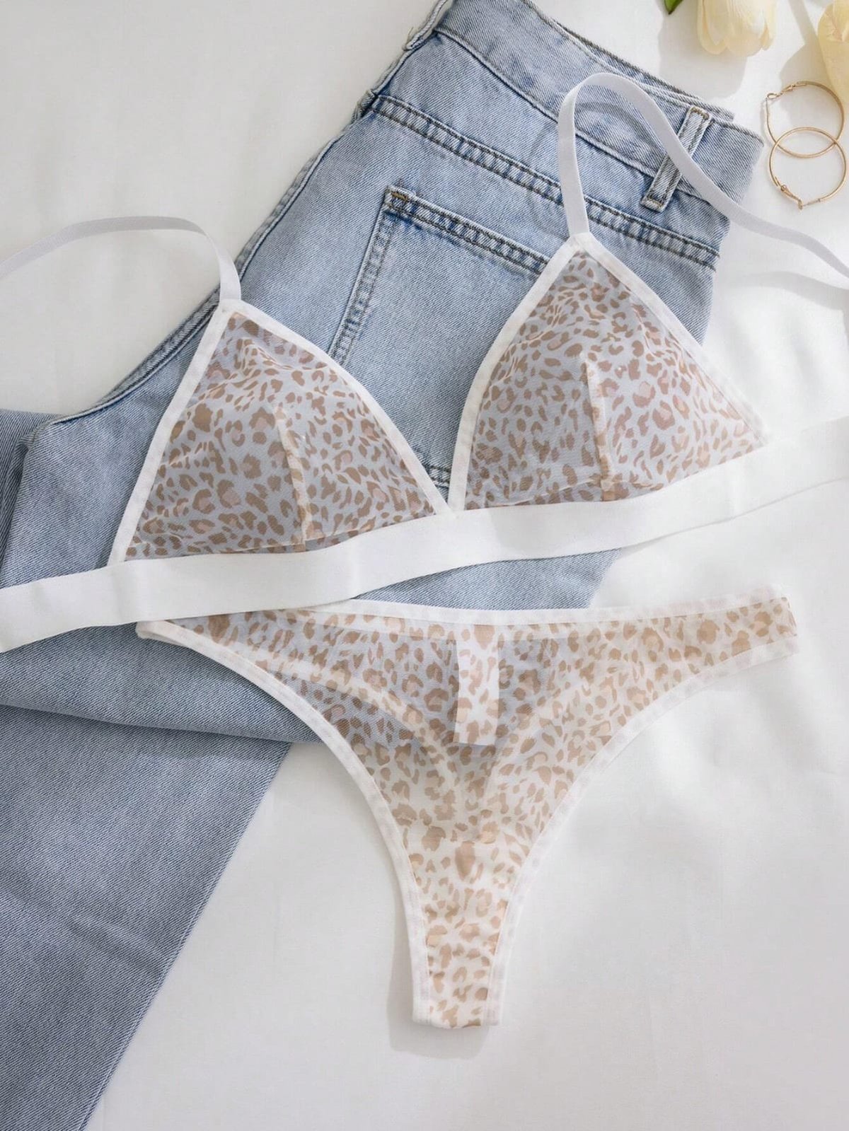 Conjunto 2 piezas - Sujetador sin aros mas tanga - Cod 7215