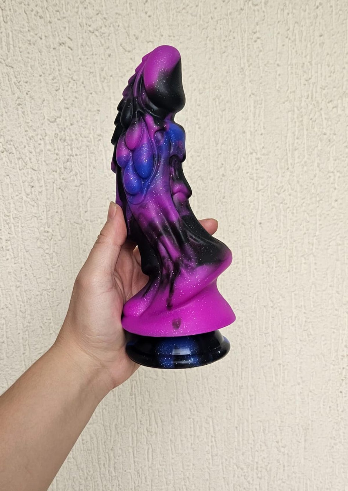Dragon dildo