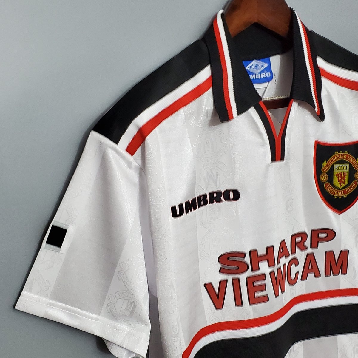 Manchester United 1998/1999 Away - 2