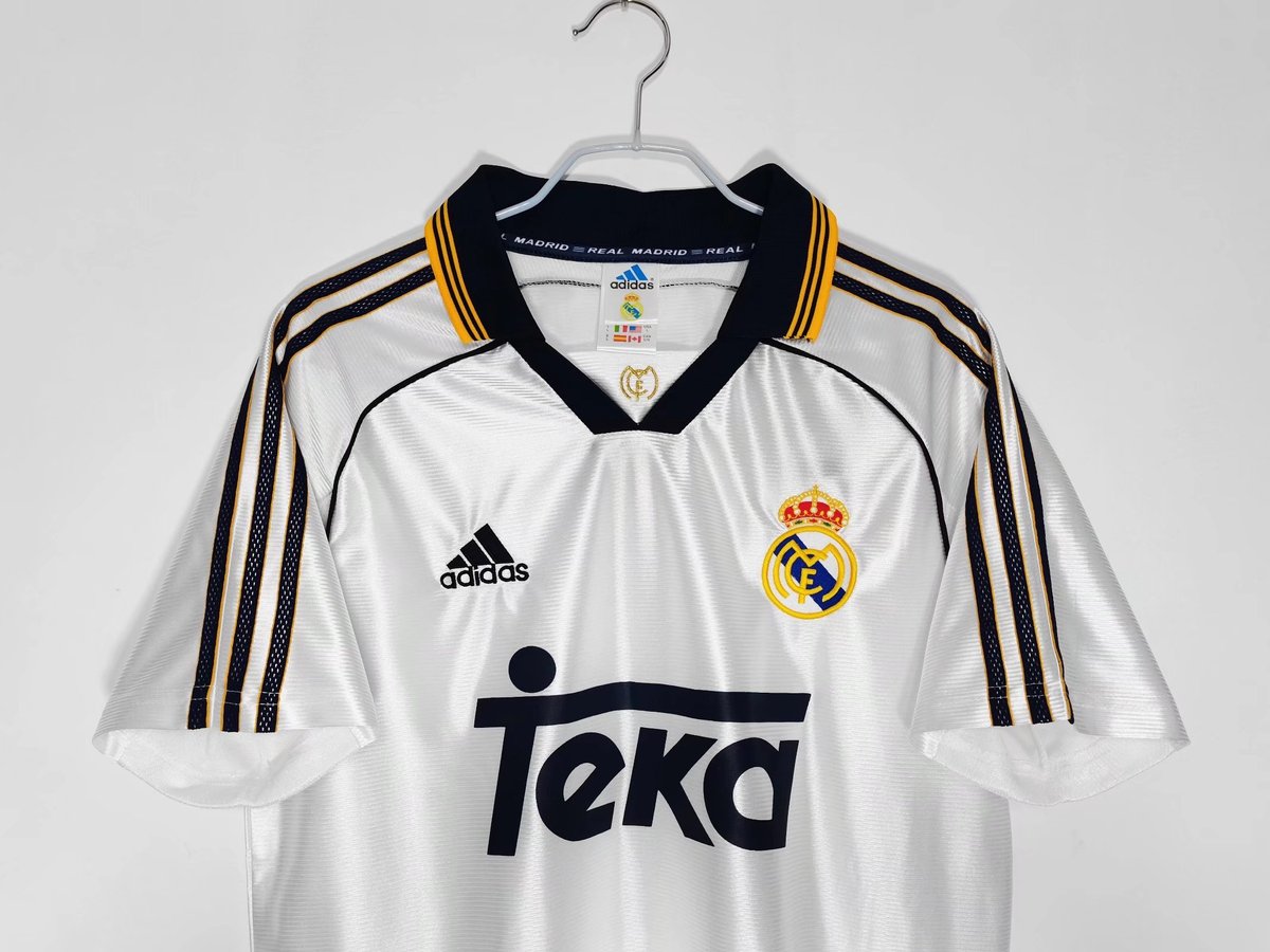 Real Madrid 1999/2000 - 6