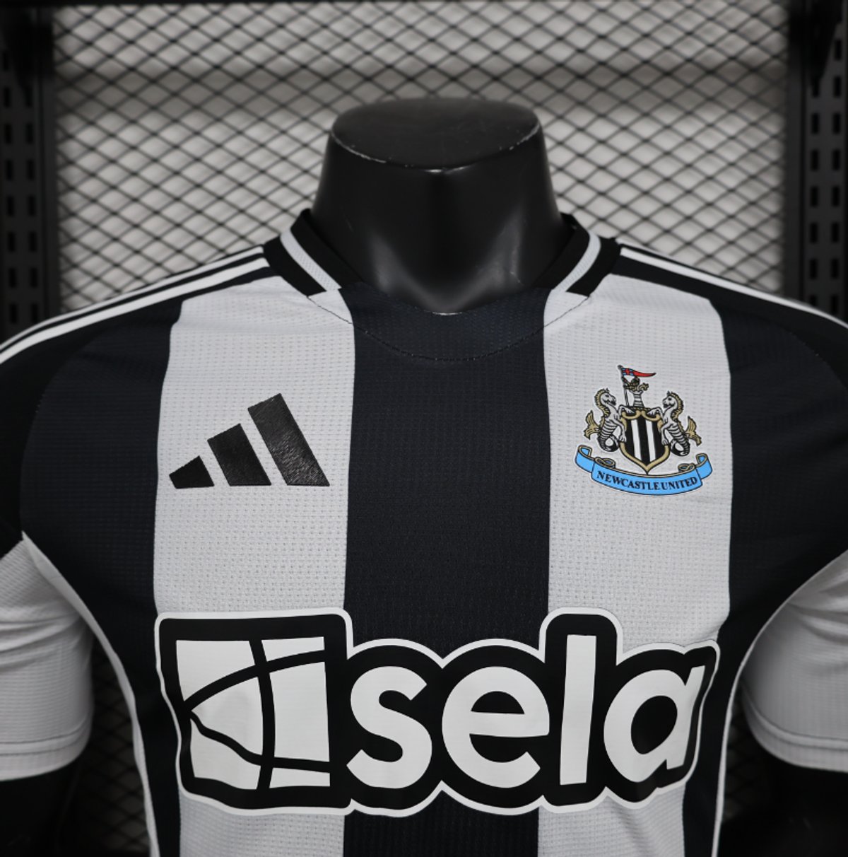 Newcastle 2024/2025 - Home - 2