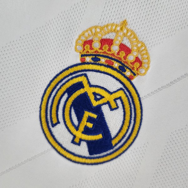 Real Madrid 2017/18 Home