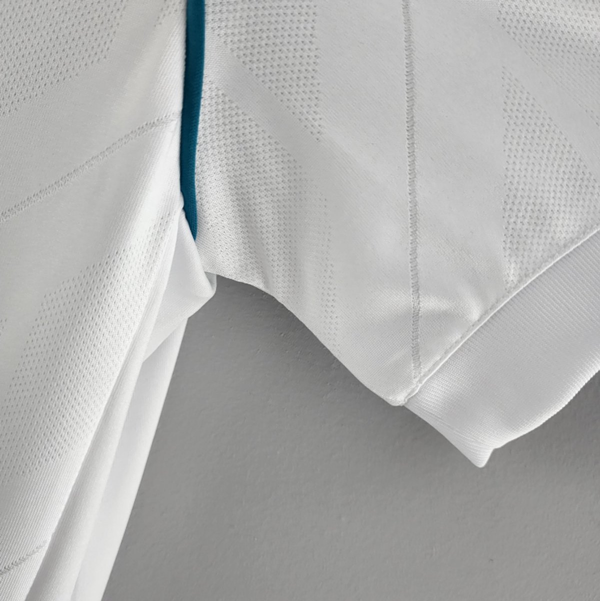 Real Madrid 2017/18 Home - 5