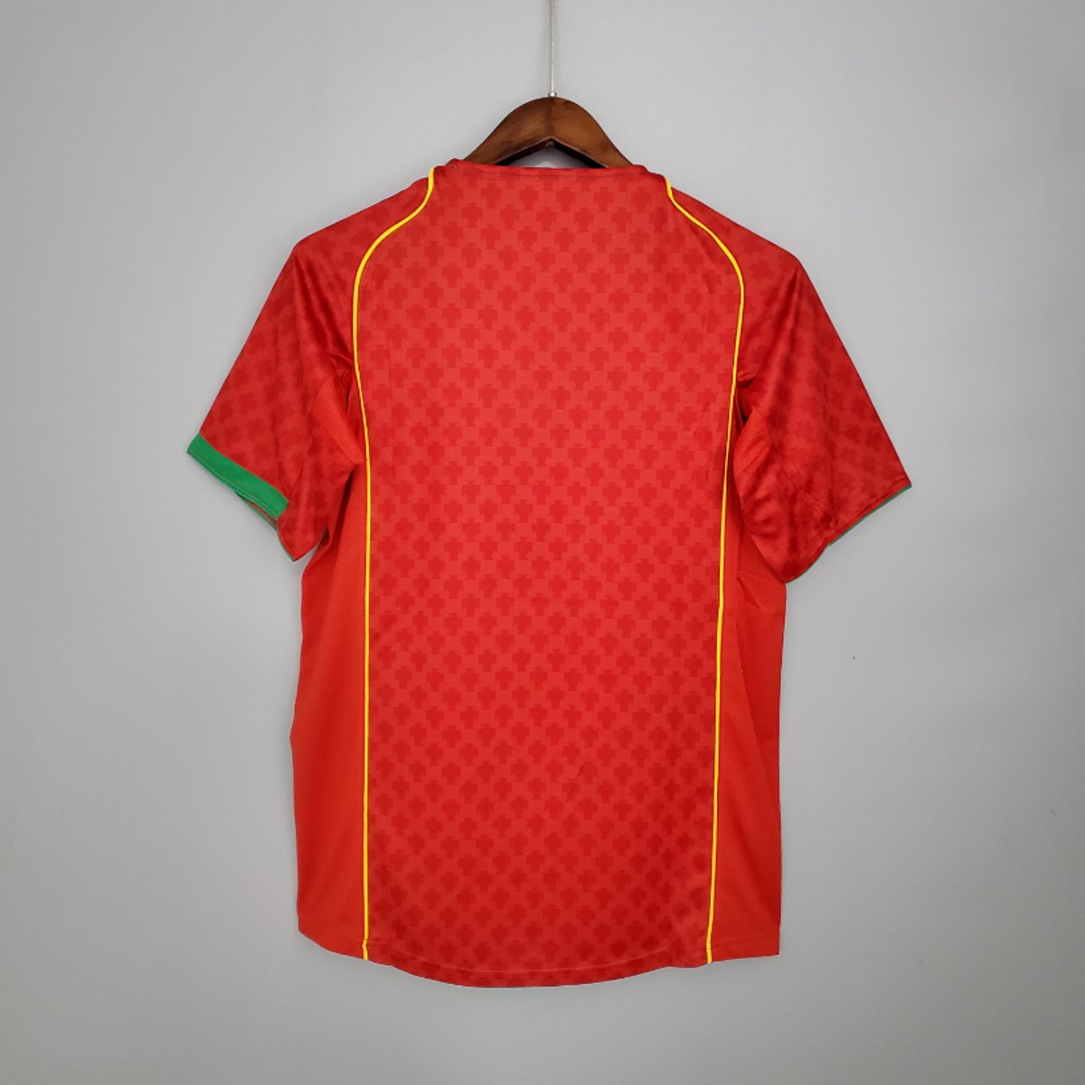 Portugal 2004/05 Home - 2