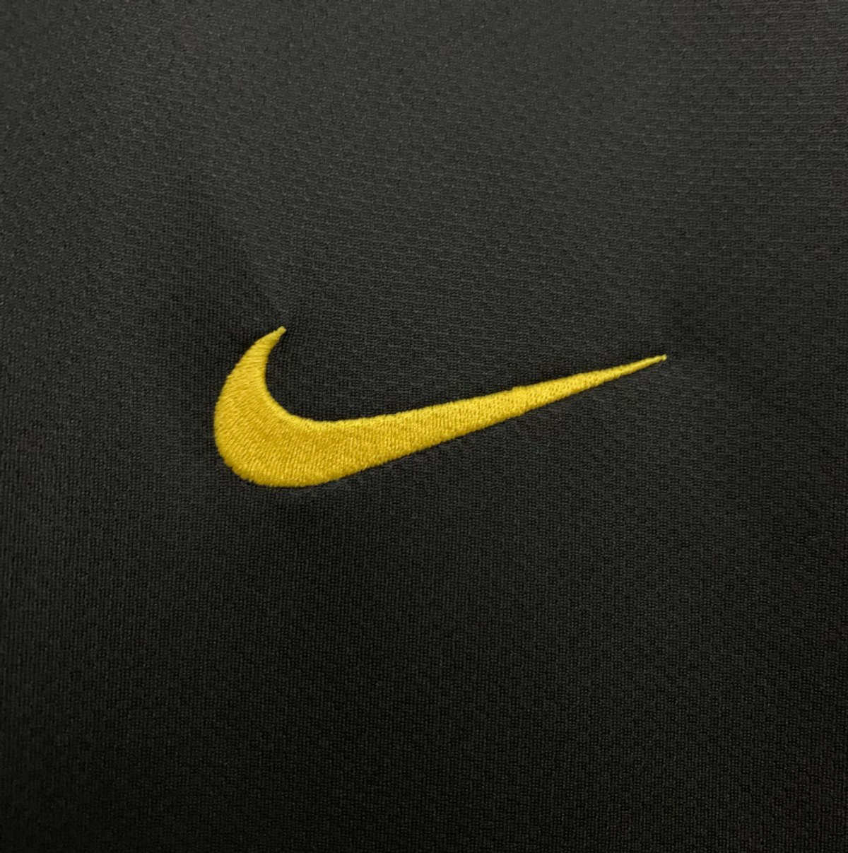 Portugal 2006 Away  - 4