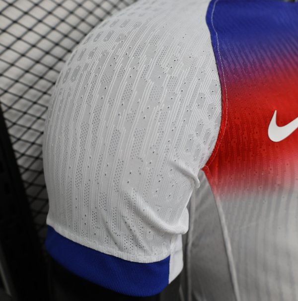 Inglaterra 2025/26 Home