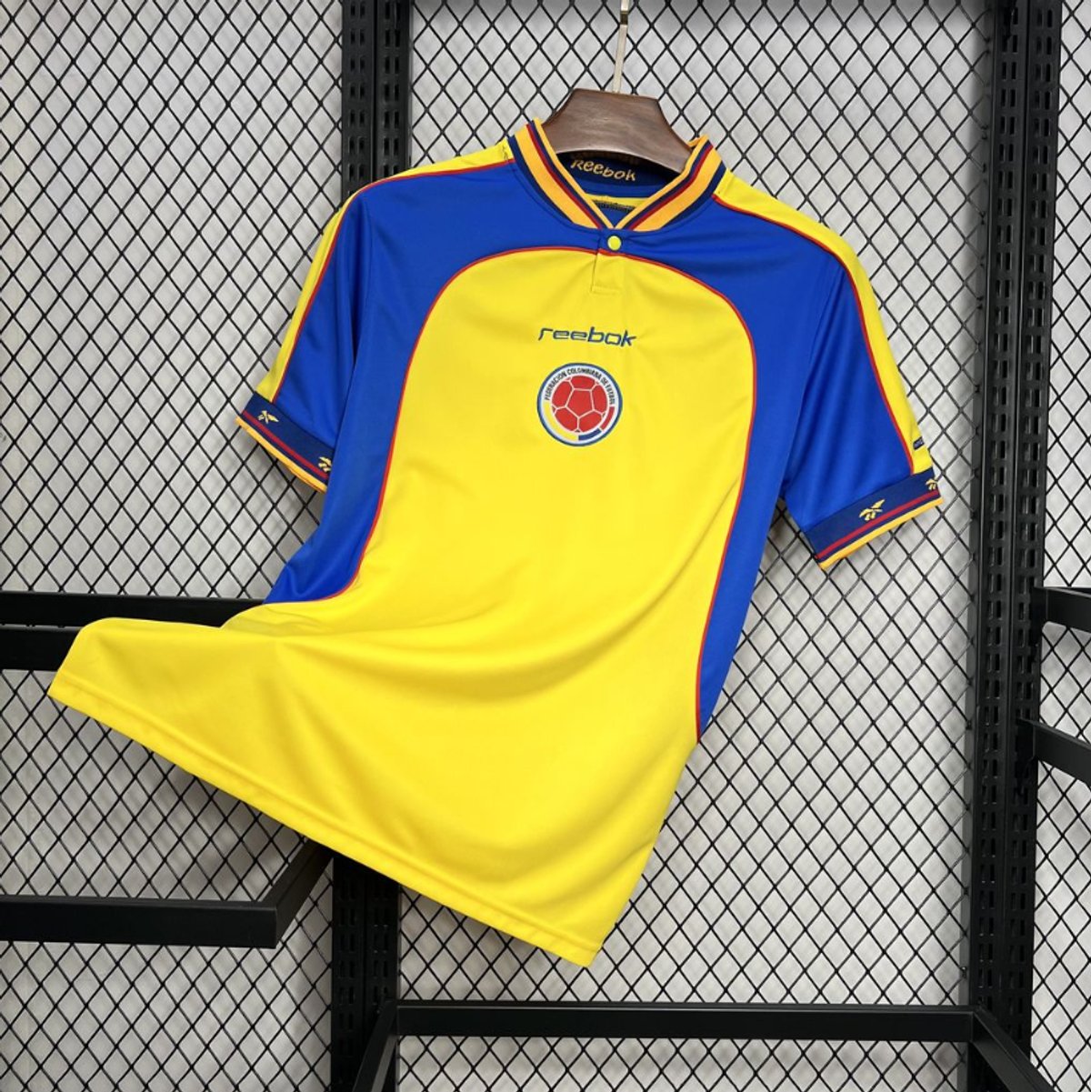 Colombia 2001 Home