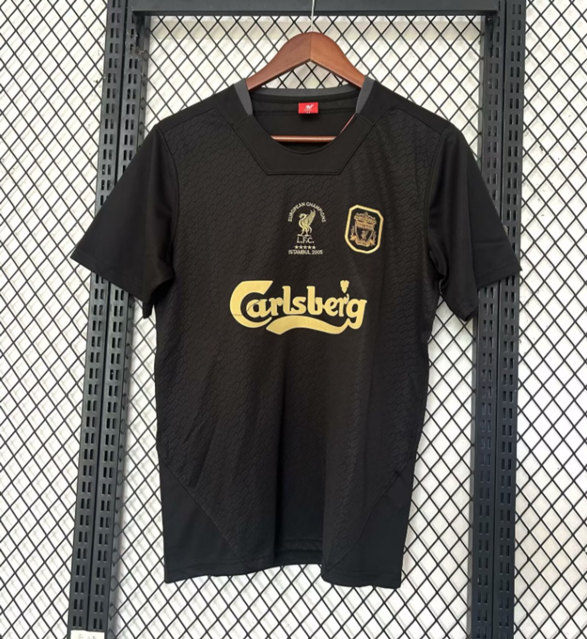 Camiseta Campe贸n Istambul 2005