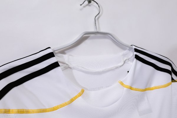 Real Madrid 2009-2010 Home