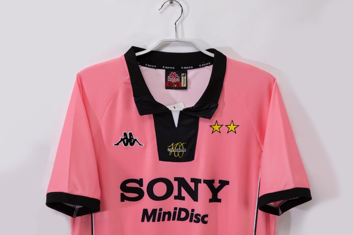 Juventus 1997/1998 Away - 3