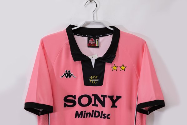 Juventus 1997/1998 Away