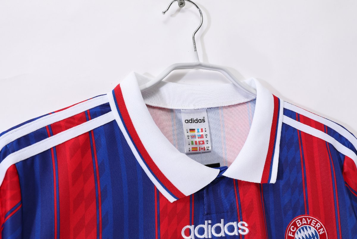 Bayern Munich 1995-96 Home - 6