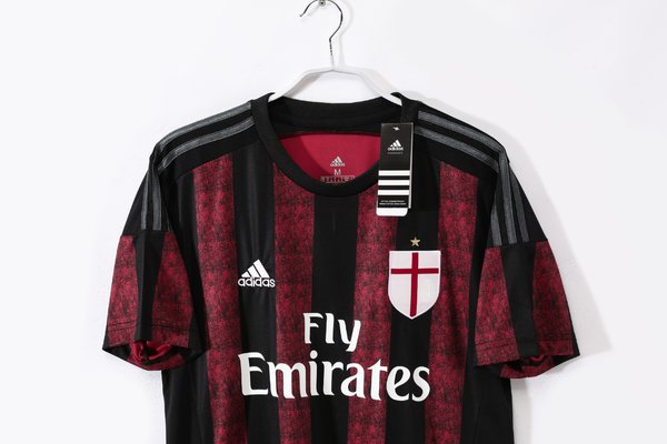 Milan 2015-2016 Home