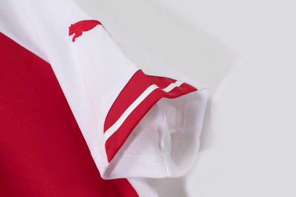 Arsenal 2015-2016 Home