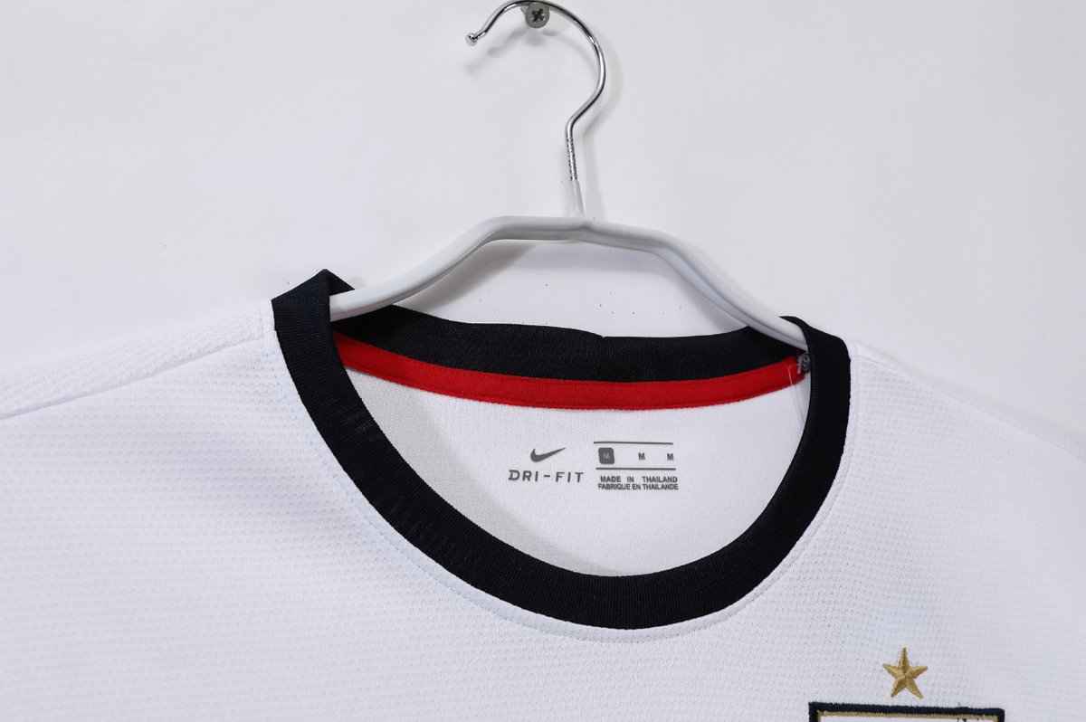 Inglaterra 2013 Home - 4