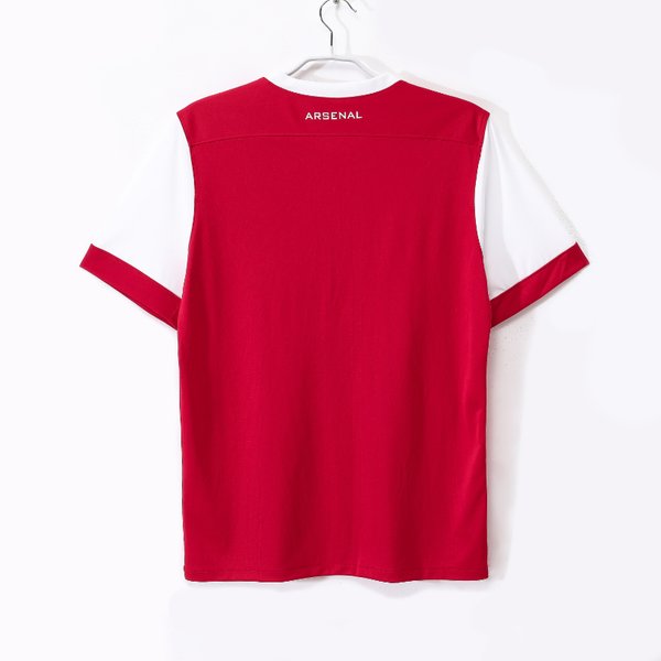 Arsenal 2010-2011 Home