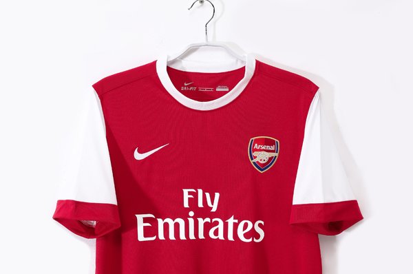 Arsenal 2010-2011 Home
