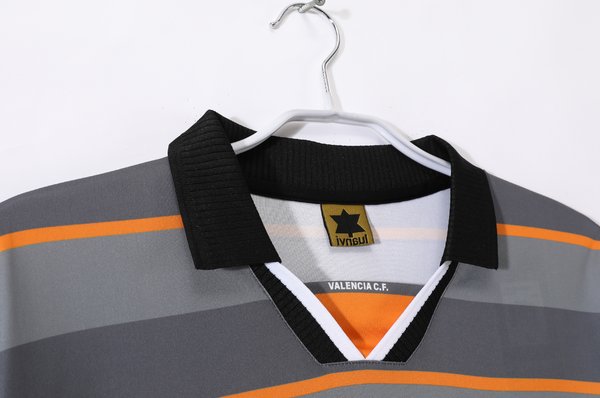 Valencia 1999/2000 third