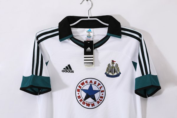 Newcastle 1999/2000 Away
