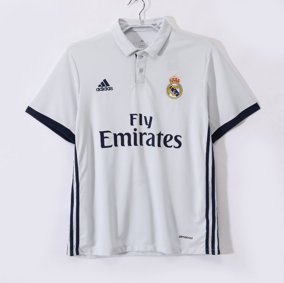 Real Madrid 2016/17 Home