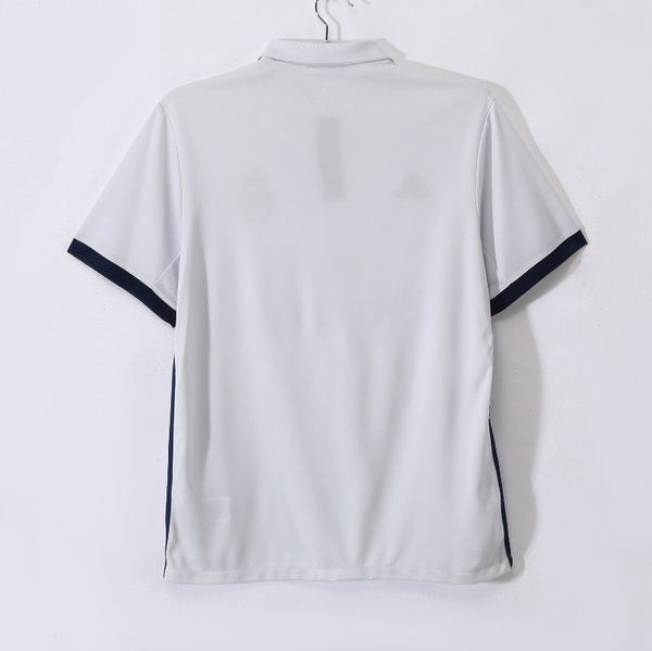 Real Madrid 2016/17 Home