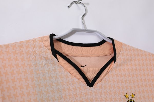 Juventus 2003/04 Away