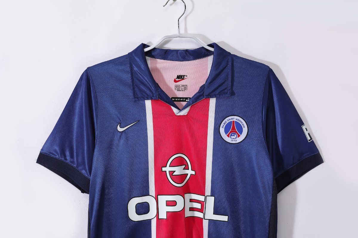 PSG 1998/99 Home - 4