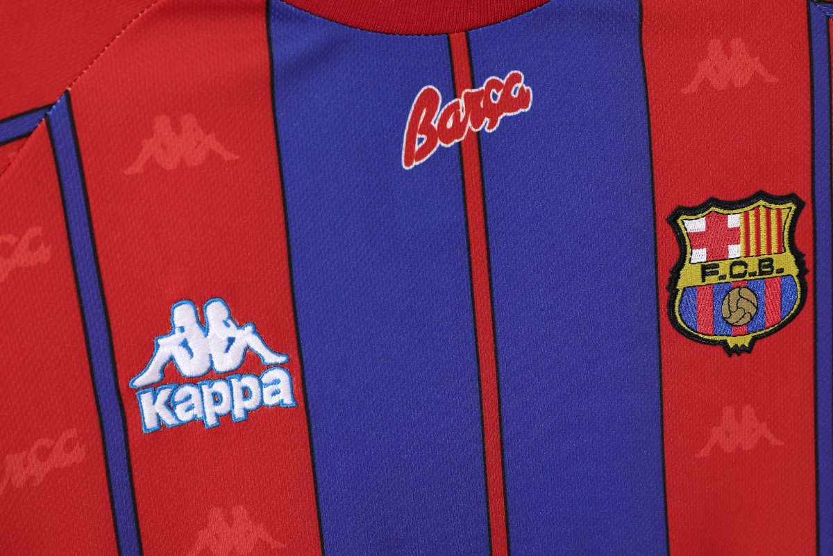 Barcelona 1997/1998 Home - 4