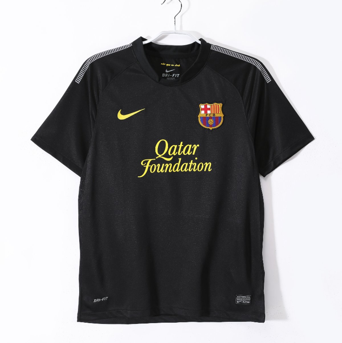 Barcelona 2011/2012 Away