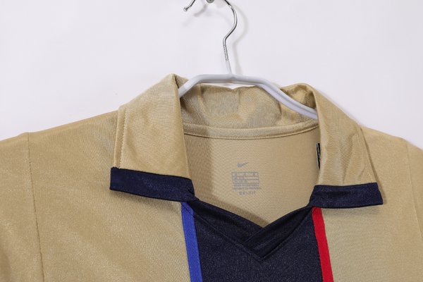 Barcelona 2001-2002 Away