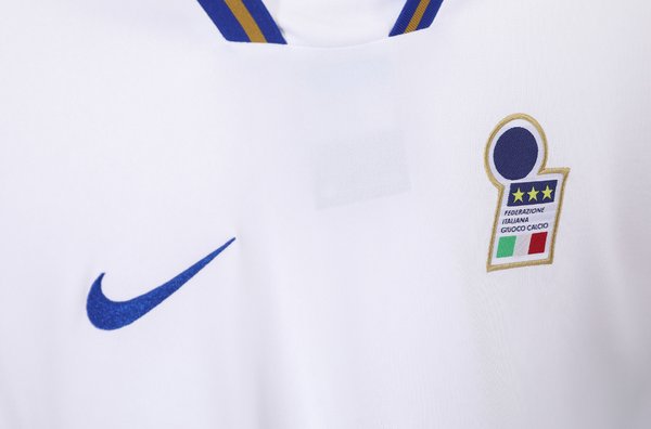 Italia 1996 Away