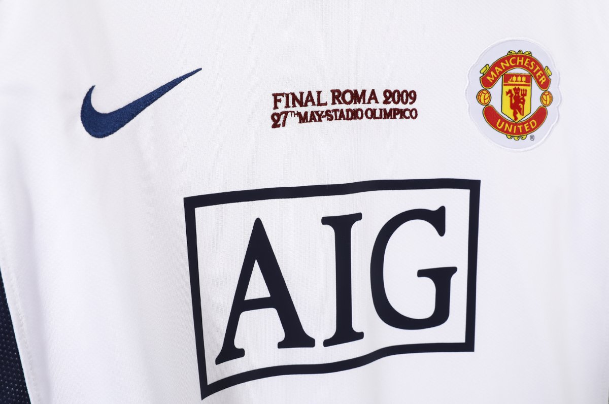 Manchester United 2008/2009 Away Mangas L - 4