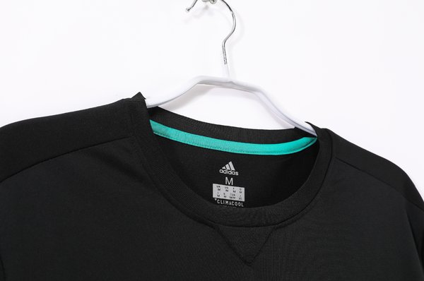 Real Madrid 2017/18 Away