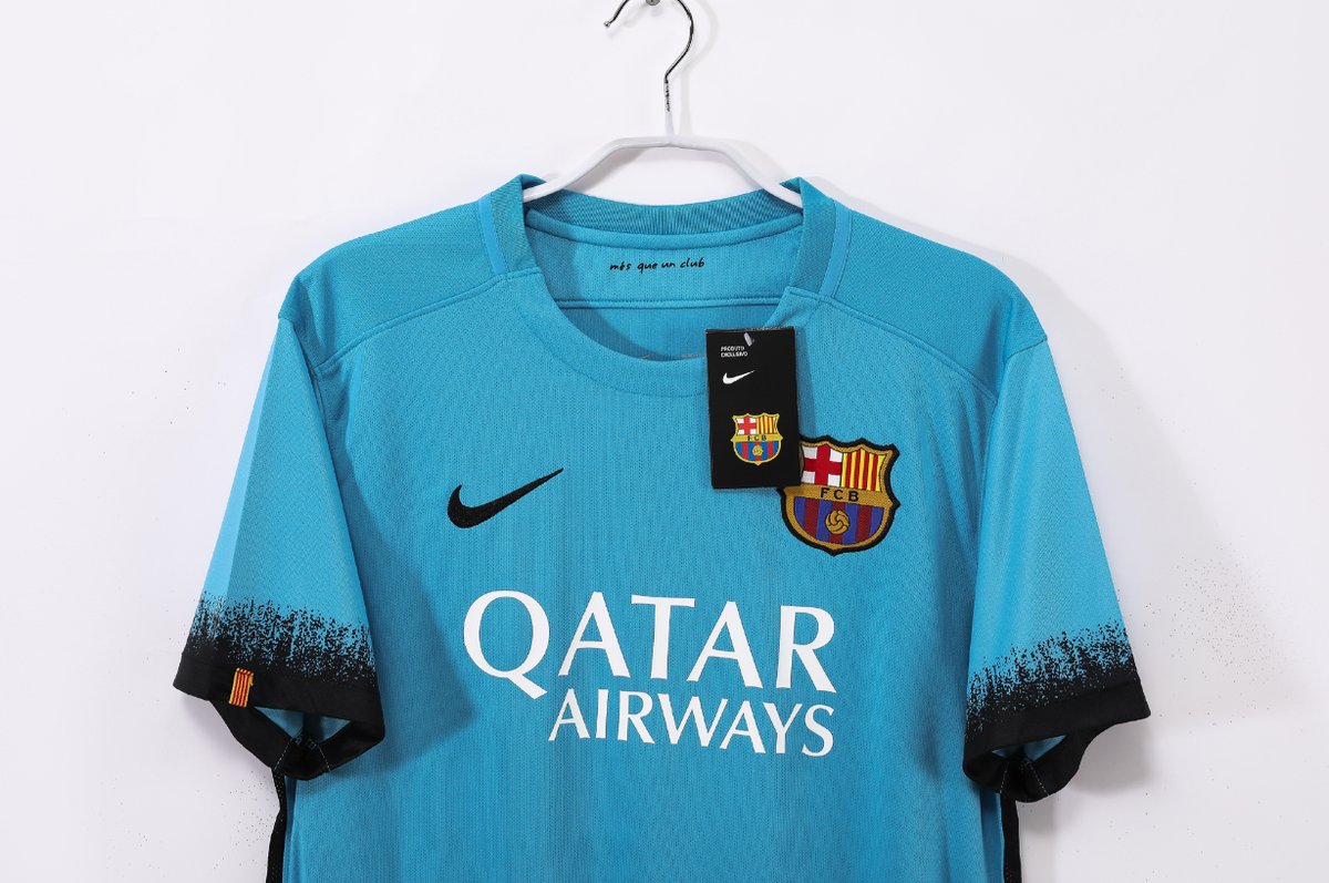 Barcelona 2015/2016 Away - 2
