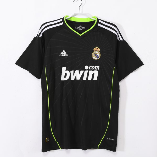 Real Madrid 2010/2011 Away