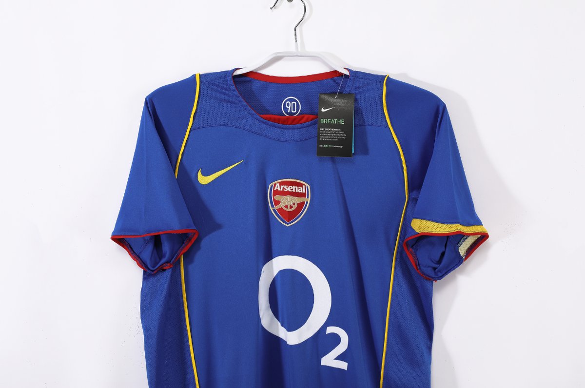 Arsenal 2004/2005 Away - 2