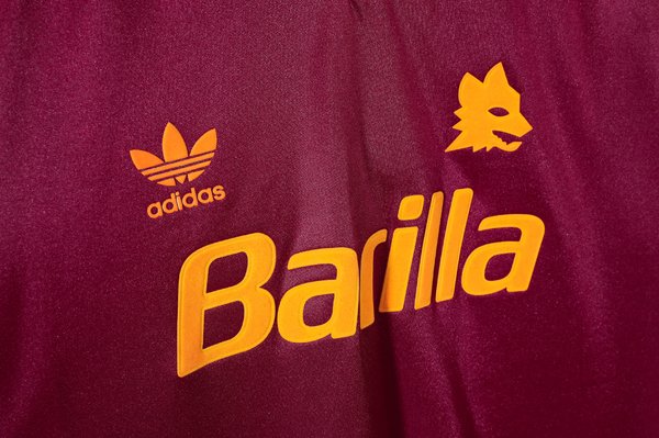 Roma 1992/1993 Home