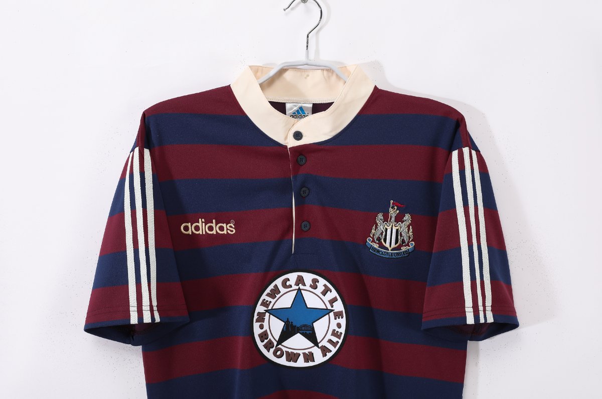 Newcastle 1995/96 Away - 2