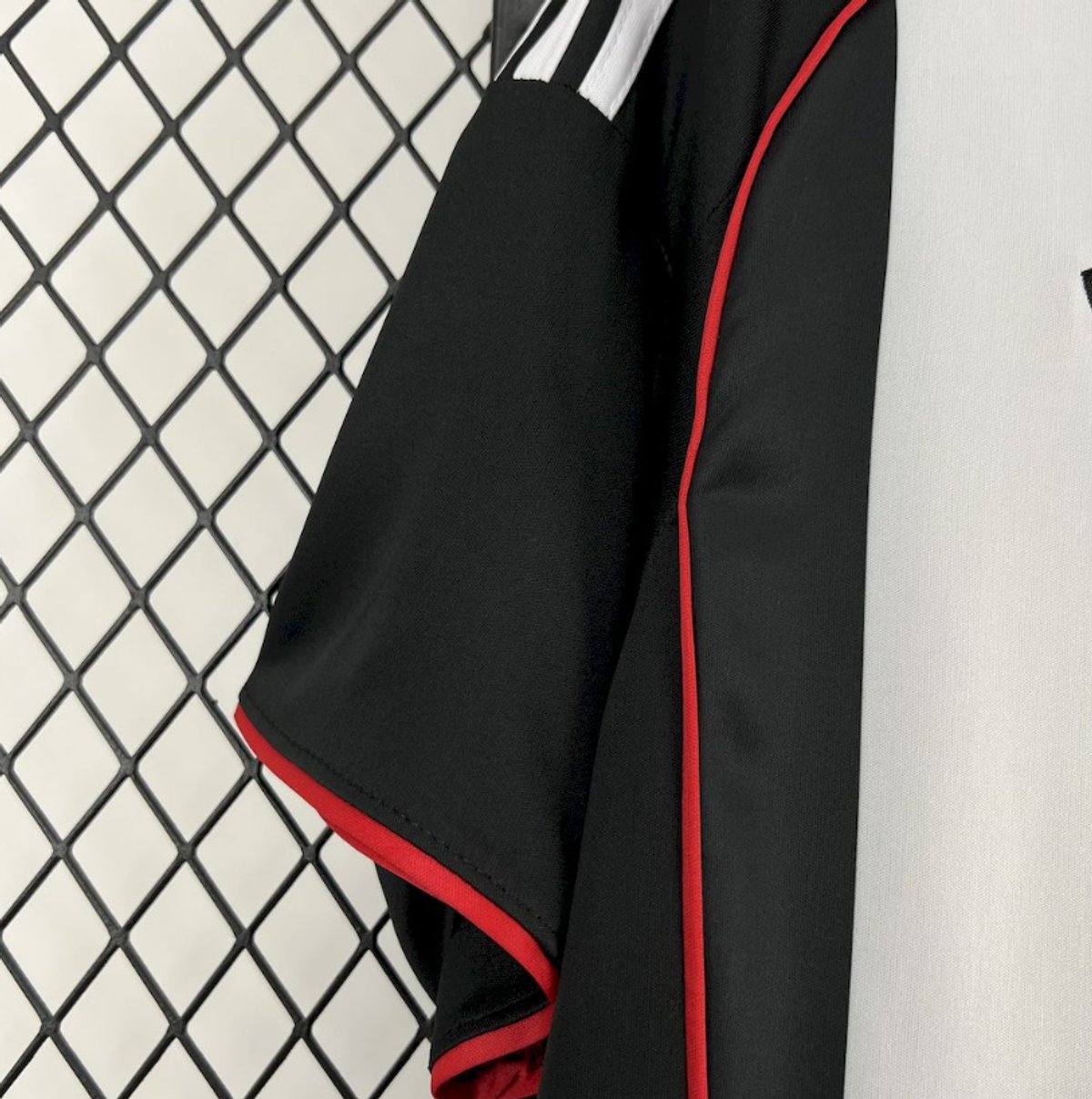 Besiktas 2025/2026 Away - 4