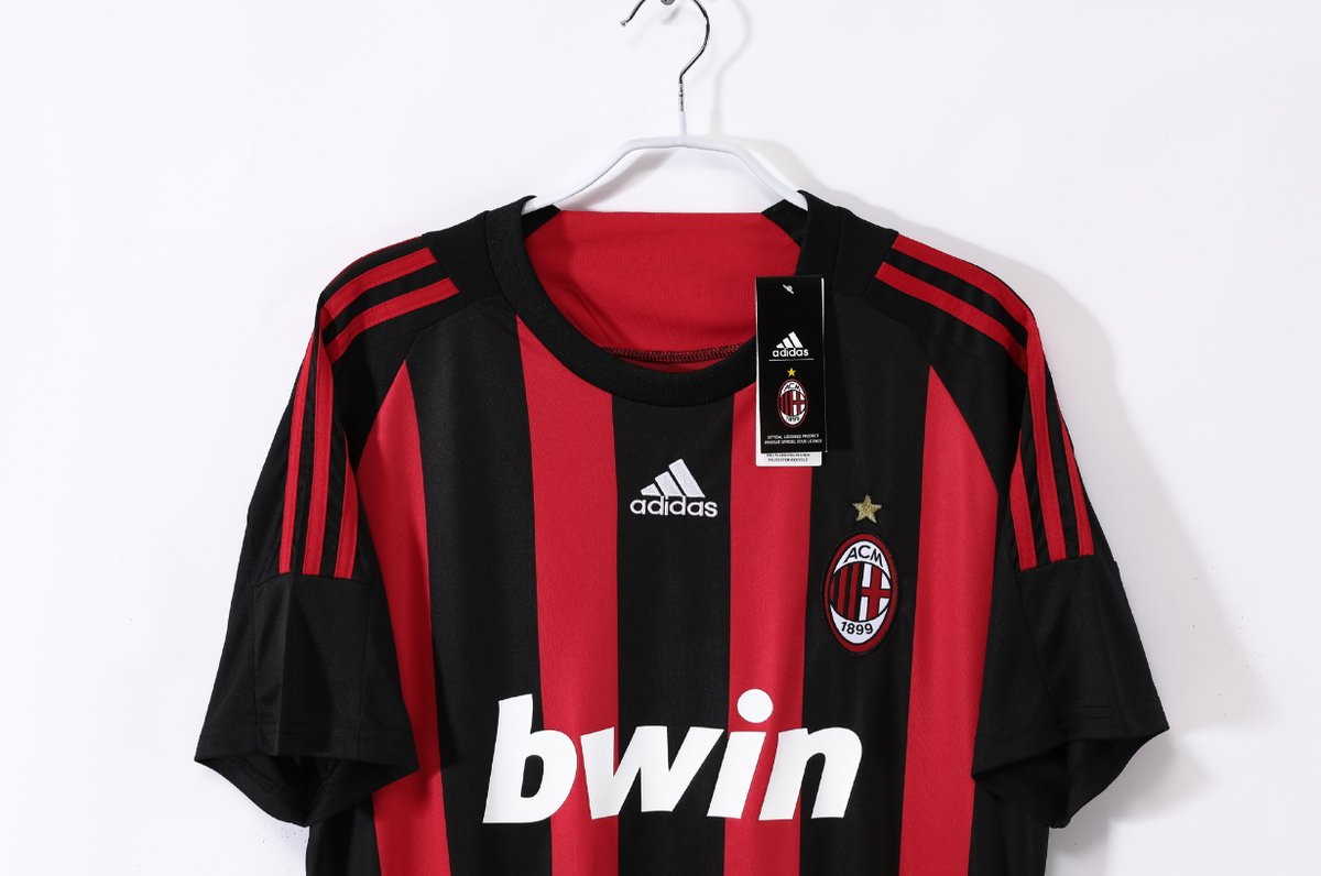 Milan 2008/09 Home - 2