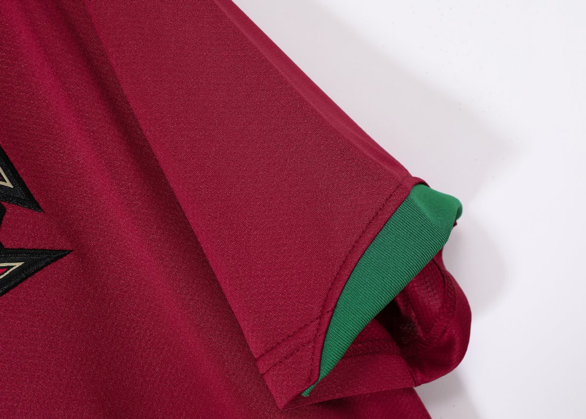 Portugal 2006 Home - 4