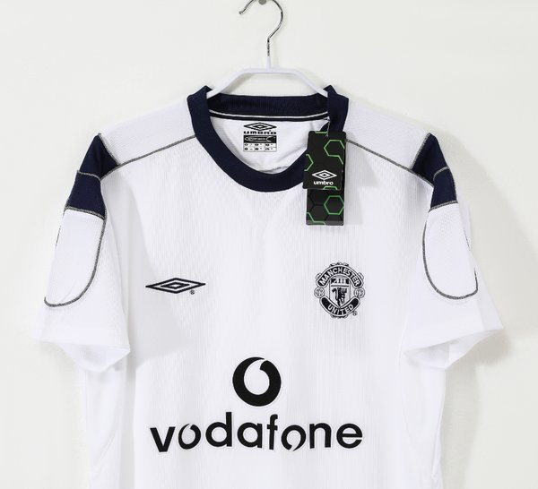Manchester United 2000/2001 Away