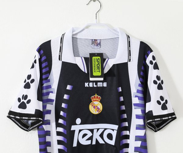 Real Madrid 1997/1998 Away