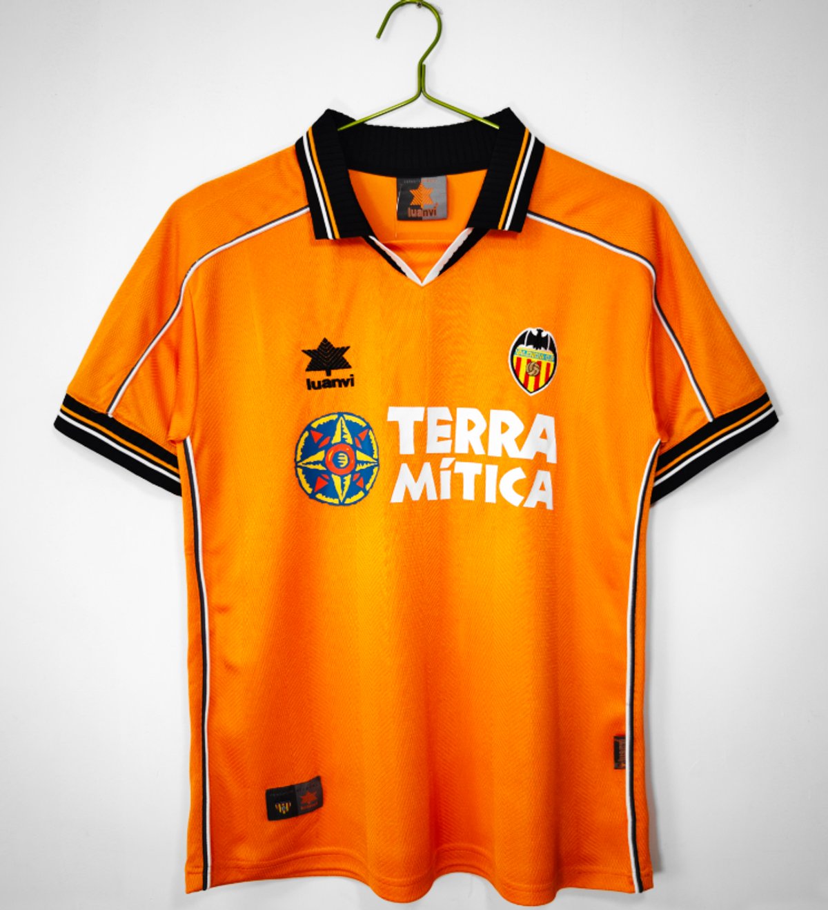 Valencia 1999/2000 Away