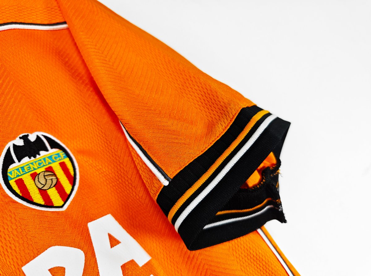 Valencia 1999/2000 Away - 5